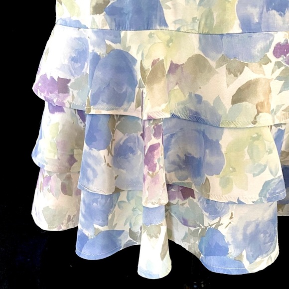 Coquette Like new 1990s Floral fitted flouncy dress Shoulder pads Vintage floral - Picture 5 of 11